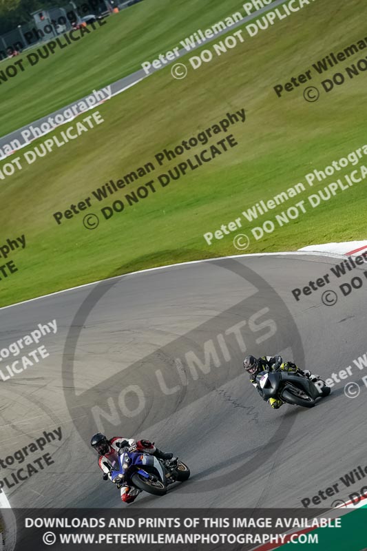 donington no limits trackday;donington park photographs;donington trackday photographs;no limits trackdays;peter wileman photography;trackday digital images;trackday photos